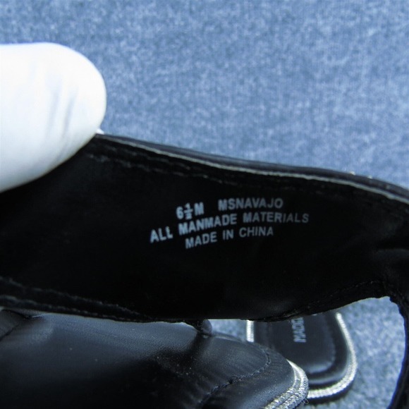 Madeline Stuart Navajo Women Flip Flop Sandal Shoes Black Synthetic Size 6.5 Med - Picture 6 of 9